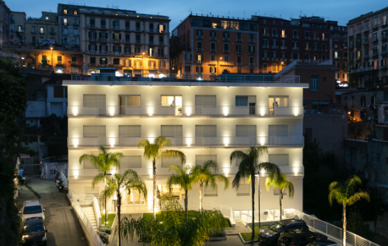 Clinica privata Napoli Centro: la facciata